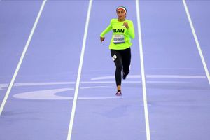 هاجر صفرزاده با مدال نقره ۴۰۰ متر پارادوومیدانی جهان خوش درخشید