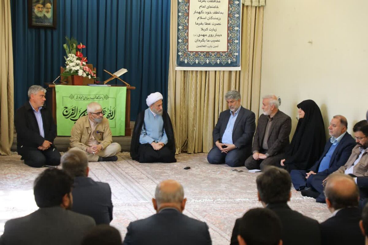 دیدار شهردار و امام جمعه شیراز