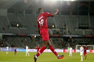 برتری قطر برابر ژاپن در نیمه نخست