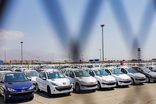 بازار خودرو در سایه ریزش قیمت ارز؛ آیا کاهش قیمت جدی در راه است؟ 