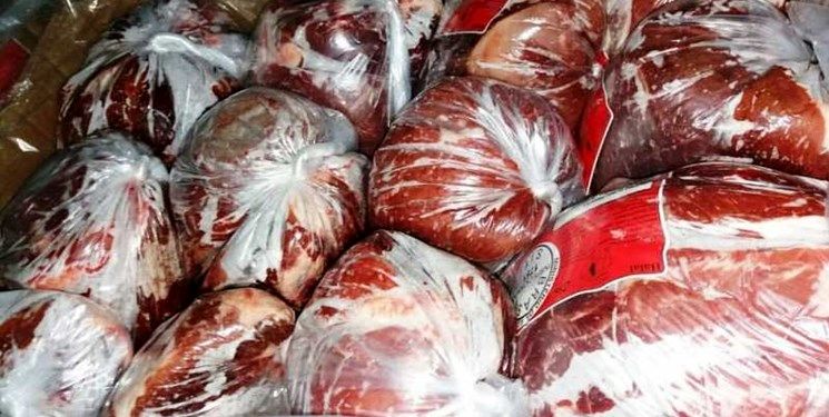 توزیع ۶ تن گوشت یارانهای بین تاکسیرانان کرمانشاه آغاز شد