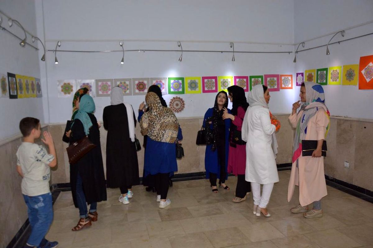 نمایشگاه نقاشی های آرامش بخش