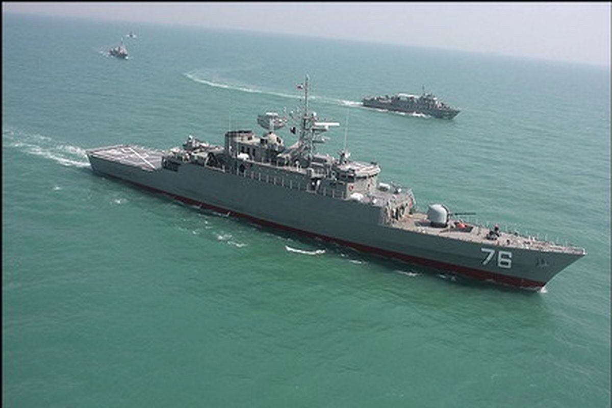 ناوهای جنگی ایران و چین