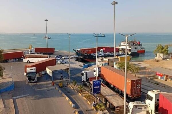 لزوم شفافیت فرآیندهای تجاری و تسهیل فعالیت اقتصادی در مناطق آزاد