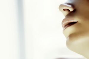 حرکات لب، رمز عبور رایانه و گوشی می شود