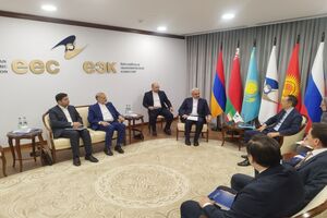وزیر اقتصاد از گشایش‌های تجاری در دیدار با مقامات اوراسیا گفت