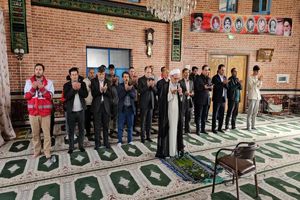 وزیر جهاد کشاورزی در آیین نماز عید فطر قزلجه حضور یافت