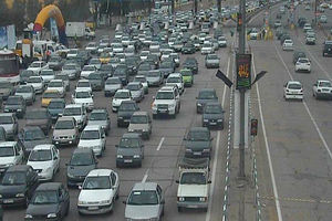 تردد بیش از ۱۳۵ هزار خودرو از تهران به سمت قم
