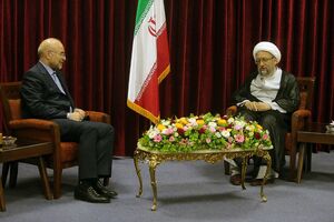 قالیباف با آیت‌الله آملی لاریجانی دیدار و گفتگو کرد