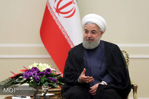 جامعه جهانی در مقابل  آمریکا ایستادگی کند