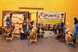 ارائه خدمات پزشکی و درمانی به نیازمندان محله دوهزار بندرعباس