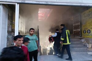 سرعت عمل آتش نشانان از بروز یک فاجعه در پاساژ قم جلوگیری کرد