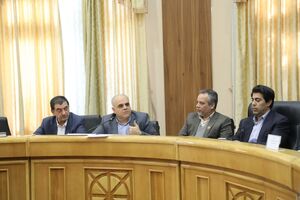 رشد ۳۵ درصدی صادرات فارس/مشکل قانونی منع استفاده از معافیت گمرکی برای ماشین آلات بخش معدن رفع شود