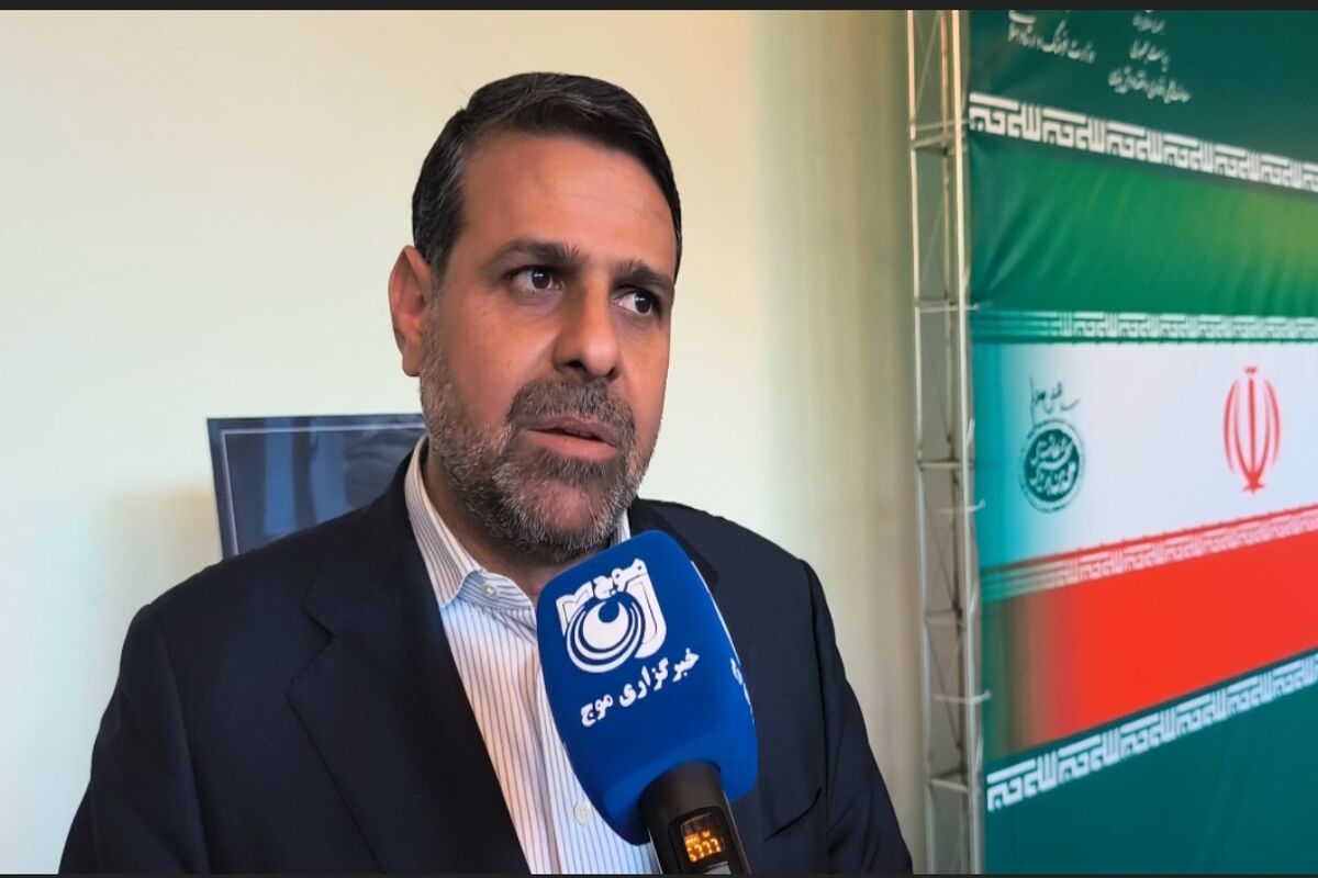 احمد نادری گفت‌وگو