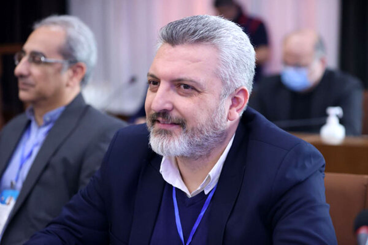 امیر عزیزی پور 