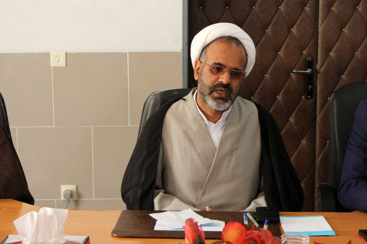 رضا سالاری امام جمعه عنبرآباد