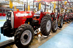 تراکتورسازی خط تولید در کوبا را برای صادرات به آمریکای لاتین راه اندازی کند