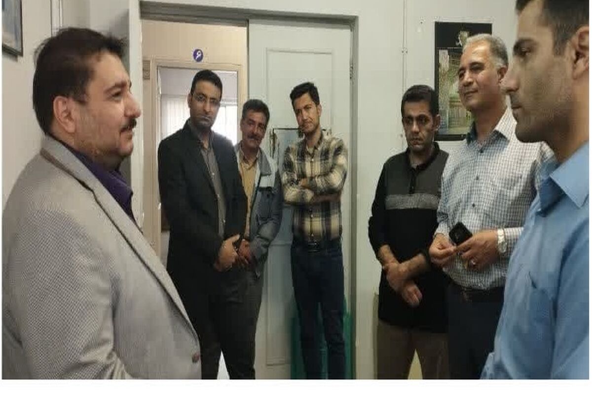مدیر مخابرات منطقه قزوین