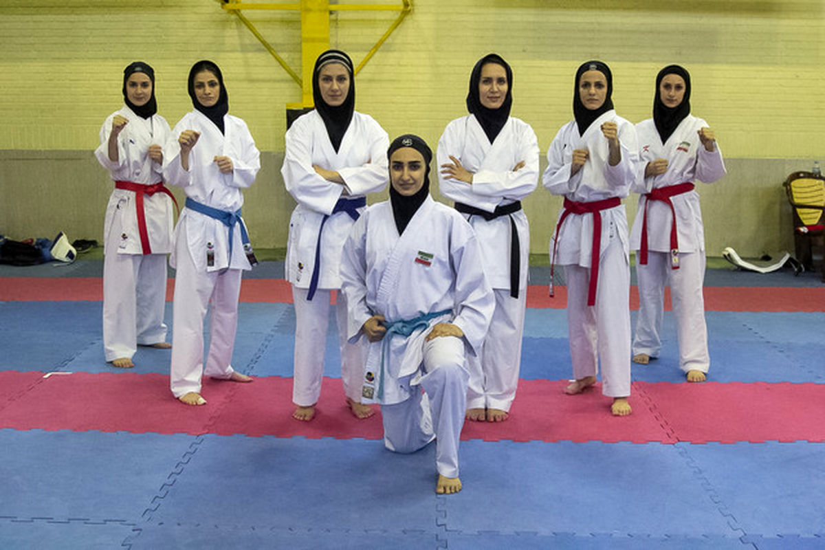 کاراته بانوان