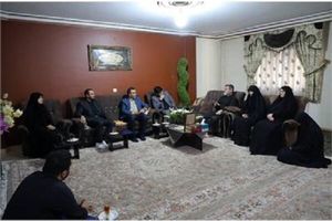 دیدار مسئولان وزارت کار با خانواده‌های شهدای جنگ دوازده روزه