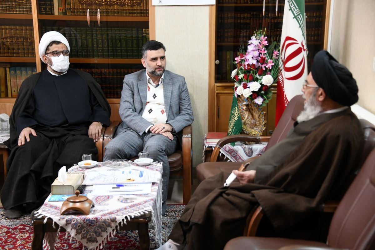 امام جمعه اصفهان و ارشاد