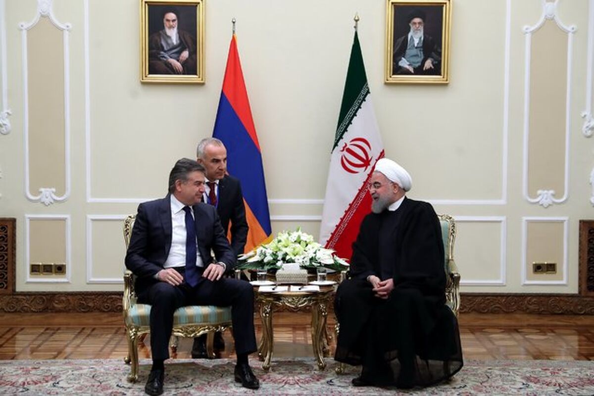 روحانی کارن کارپاتیان