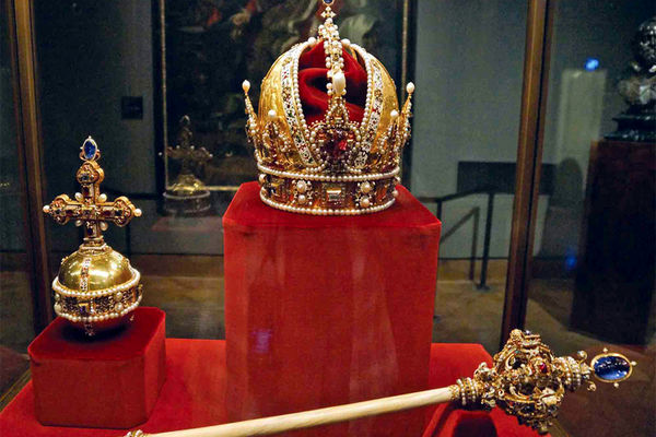 خزانه جواهرات ملی تعطیل شد