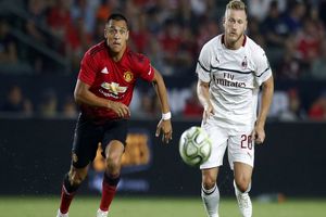 پخش زنده بازی منچستریونایتد و میلان از شبکه سه سیما