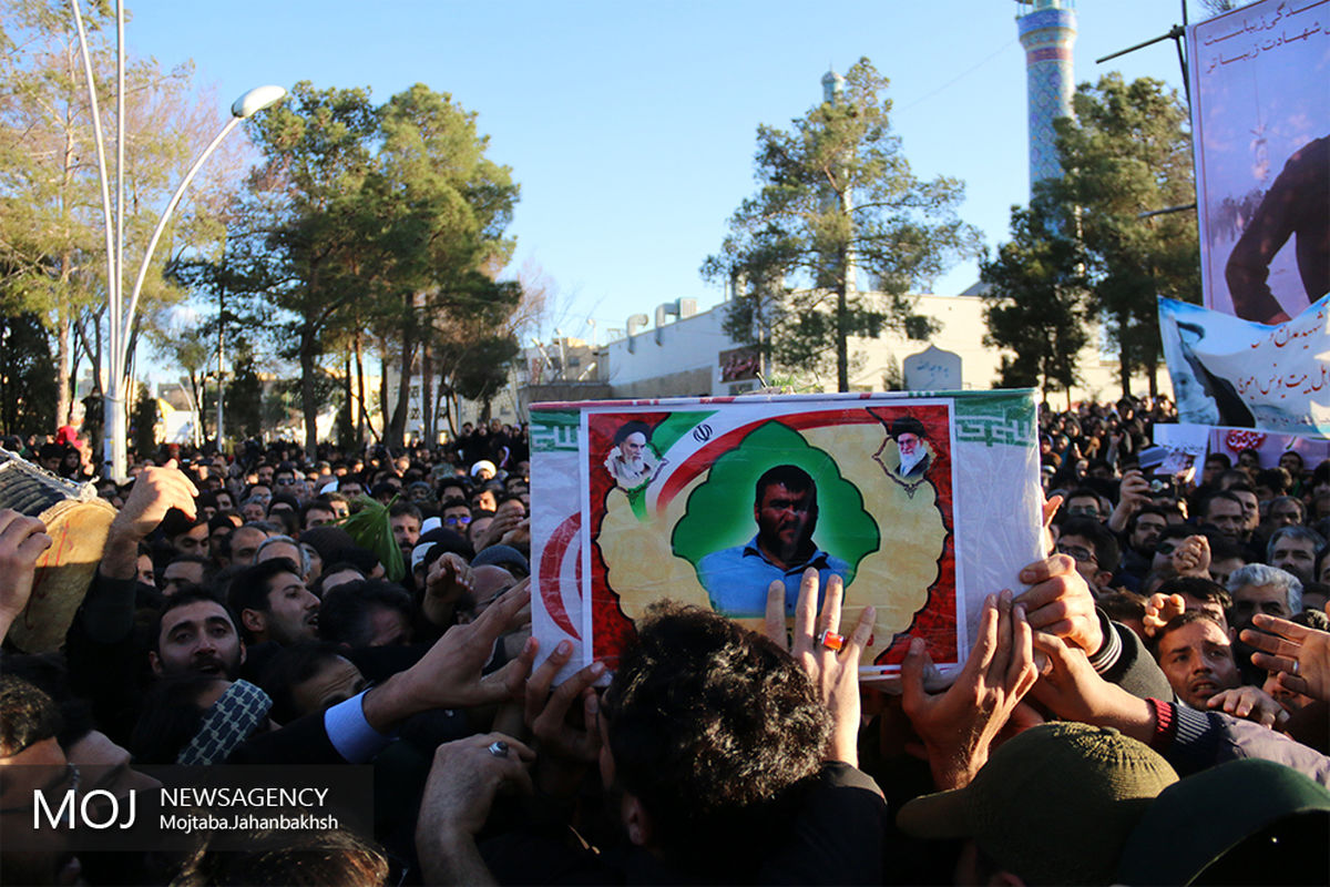 تشییع پیکر شهدای حادثه تروریستی سیستان در اصفهان