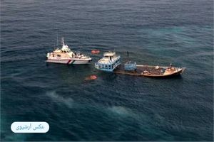 ۶ خدمه موتورلنج باری در مسیر دبی به بندر ریگ نجات یافتند