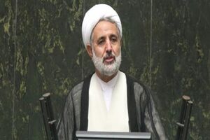 جنگ رسانه ای برای کم رنگ کردن نقش ولایت فقیه