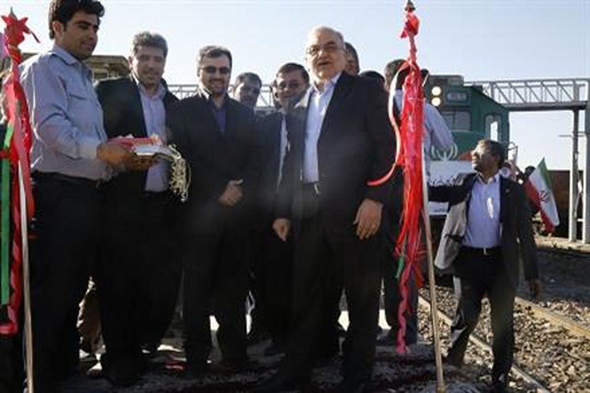 قم-بهره برداري از خط دوم ريلي قمرود- گارمانوري