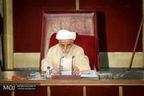 شورای نگهبان باید در تایید صلاحیت‌ها بیش از همه به تقوای کاندیداها توجه کند