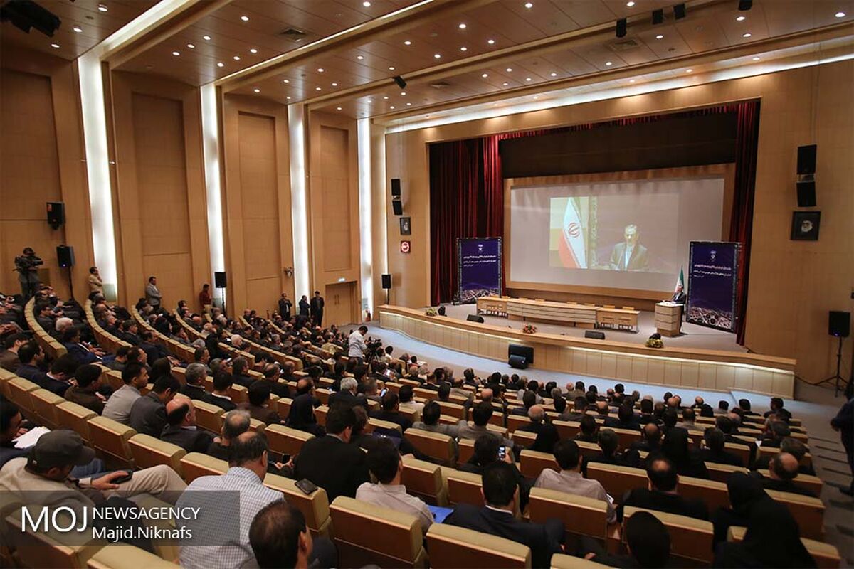 همایش مبادله قراردادهای شرکت مهندسی آب کشور با بخش خصوصی