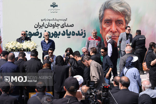 مراسم یادبود بهروز رضوی در مسجد بلال برگزار می‌شود