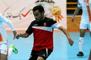 حسن‌زاده بهترین بازیکن بازی با اوزاکا شد