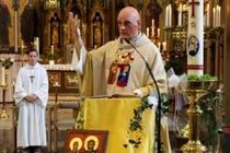 کشیش بلژیکی هدف حمله پناهجو قرار گرفت