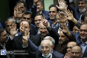 بیانیه ۲۴۵ نفر از نمایندگان مجلس شورای اسلامی به مناسبت گرامیداشت ایام ارتحال امام