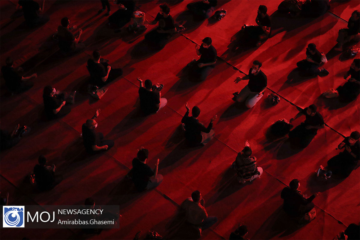 عزاداری شب چهارم ماه محرم در امامزاده صالح (ع)