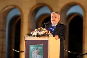  جایگاه صنایع‌دستی ایران رو به تکامل است