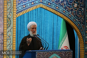 نمی‌دانم این مساله FATF چه سرّی دارد که آقایان آن را رها نمی‌کنند/رهبری جنگ اقتصادی را از جنگ نظامی مهمتر معرفی کردند