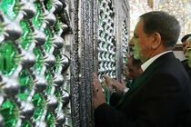 معاون اول رییس جمهور حرم امام حسین(ع) را زیارت کرد
