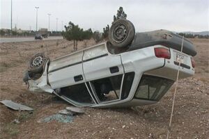 5 مصدوم در واژگونی یک خودروی سواری پراید در شهرضا
