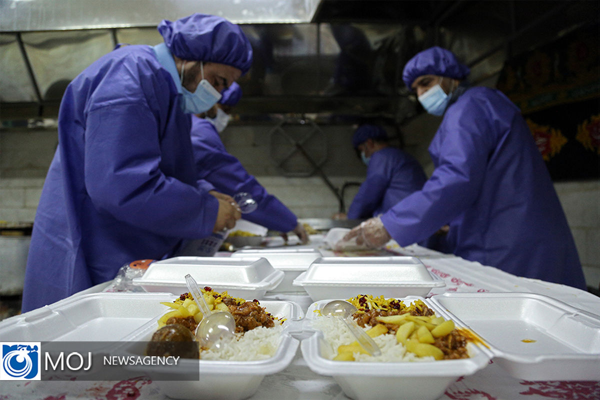 آشپزخانه طرح اطعام و احسان حسینی (ع) در کمیته امداد