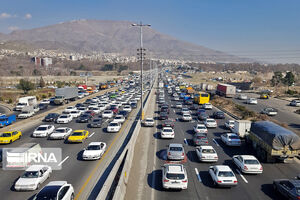 موج بازگشت مسافران تعطیلات پایان تابستان شروع شده است