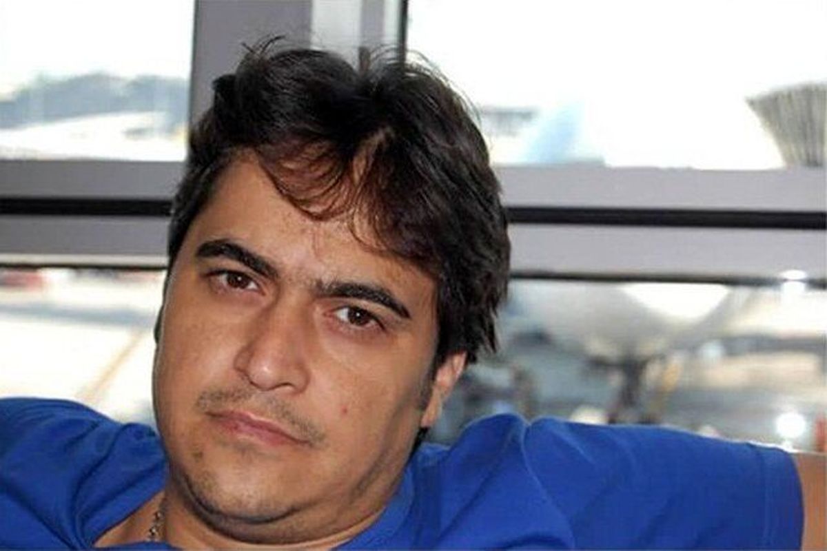 روح الله زم