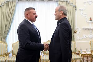 دیدار وزیر کشور عراق با پزشکیان