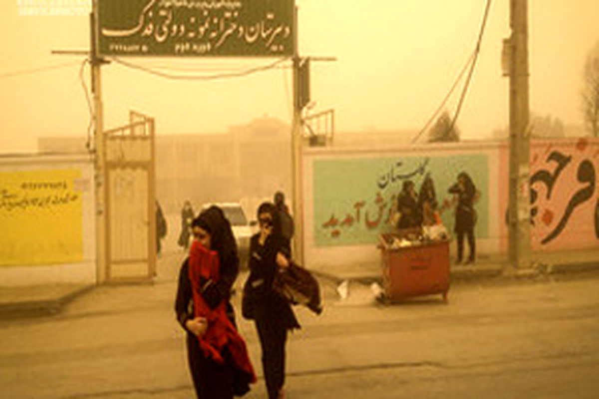 گرد و خاک و تعطیلی مدارس اهواز