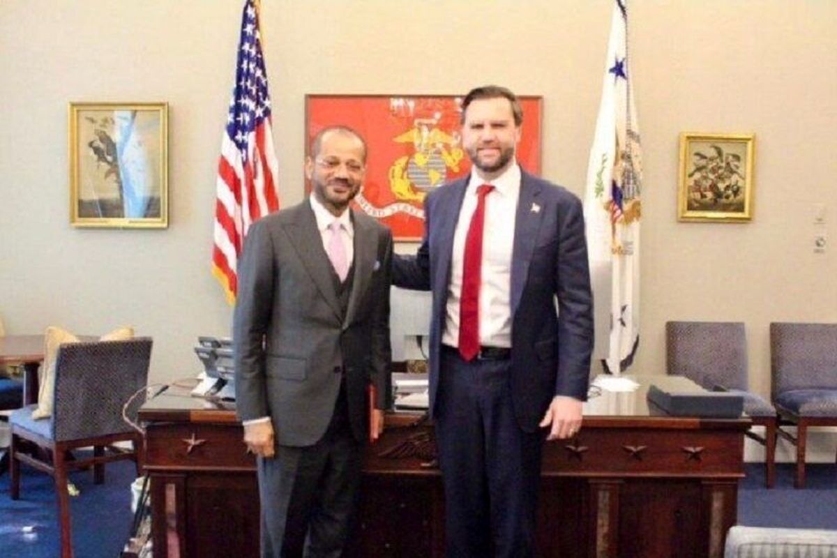 عمان و آمریکا