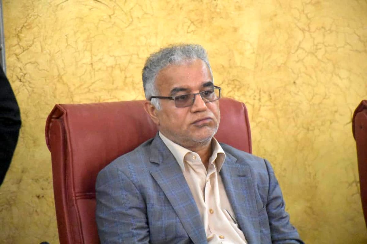 فرماندار آبادان